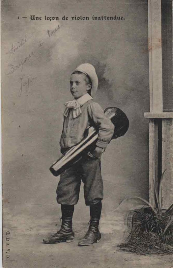 Indexation : Enfant "voleur" violoniste##Légende : Une leçon de violon inattendue##Editeur : C. BB V. D.##Epoque : Ancienne##Date : 1906 (manuscrit)##Propriété : Série02,01-mdv